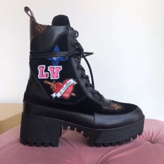 루이비통 하트 앵클 부츠 1A4MLH 블랙