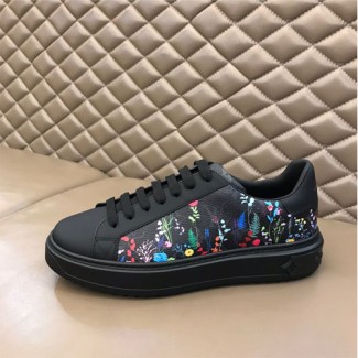 루이비통 남여공용 신상 스니커즈 M0330