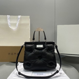 마르지엘라 글램슬램 토트백 MM3072 블랙