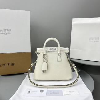 마르지엘라 5AC 백 스몰 MM3392 화이트