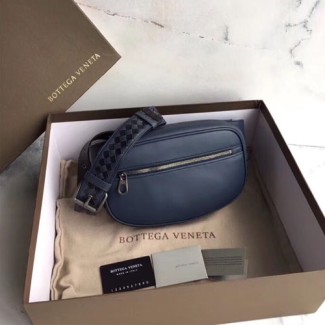 보테가 인트레치아토 체커 벨트 백 523256 네이비