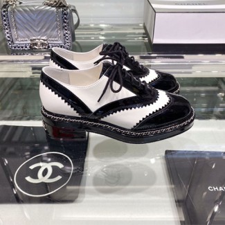 샤넬 신상 레이스업 G34115 화이트