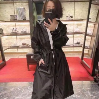 몽클레어 여성용 바람막이 MC3519