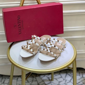 발렌티노 신상 슬리퍼 2S0S35 가죽 화이트