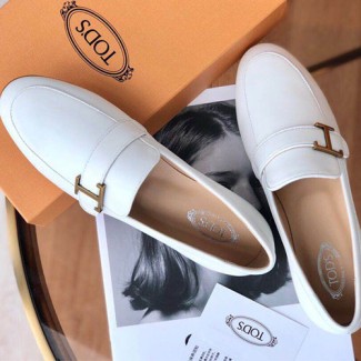 토즈 여성용 신상 로퍼 TS659331 화이트