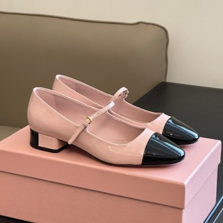 미우미우 신상 로퍼 57248-4