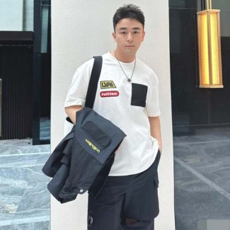 루이비통 남여공용 반팔 M10265