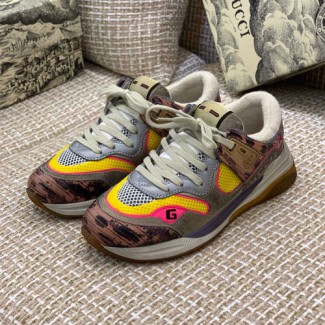 구찌 남여공용 신상 스니커즈 620279-2
