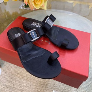 페레가모 신상 슬리퍼 F38088 블랙