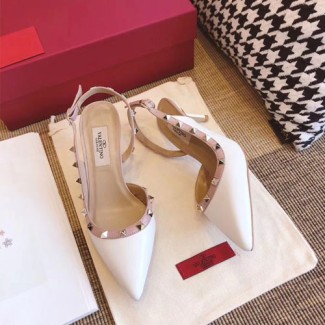 발렌티노 락스터드 슬링백 펌프스 SW2S0H14 화이트 무광