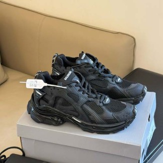 발렌시아가 남여공용 운동화 656076-4