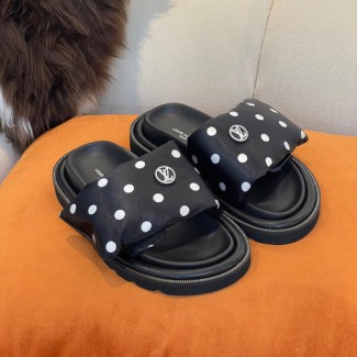 루이비통 여성 슬리퍼 M0445 블랙