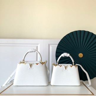 루이비통 신상 카퓌신 M54663 화이트