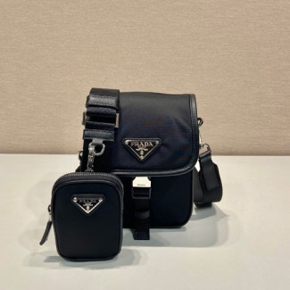 프라다  리나일론 미니백 2VD043