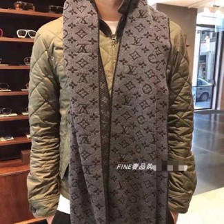 루이비통 신상 스카프  MP2324
