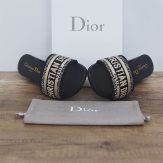 디올 신상 슬리퍼 KDI611 네이비