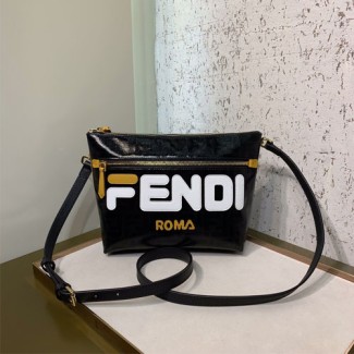 펜디 신상 스몰 크로스백 679L 블랙