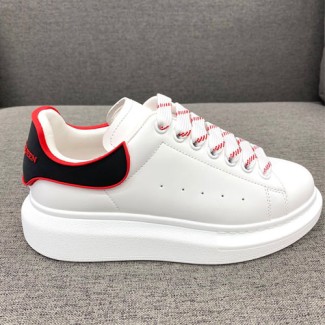알렉산더 맥퀸  남여공용 스니커즈 586419