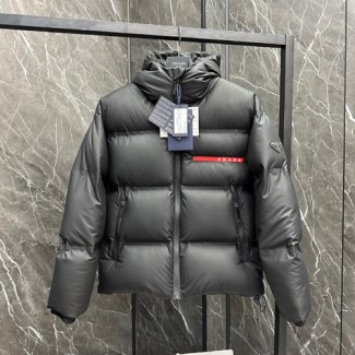 프라다 신상 남성패딩 3A567