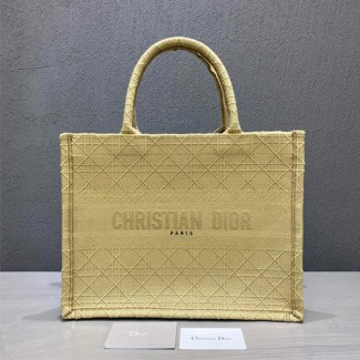 디올 까나쥬 자수 북 토트백 M1296 베이지