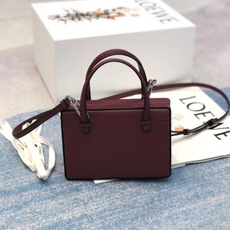 로에베 포스탈 스몰백 317089 버건디