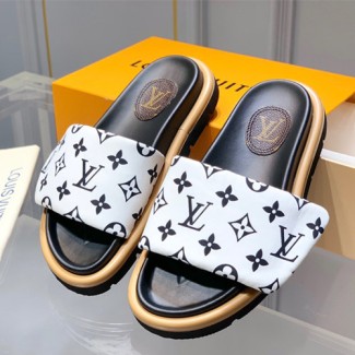 루이비통 남여공용 슬리퍼 M0374-3