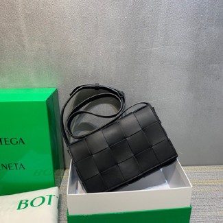 보테가 카세트 백 591970-1