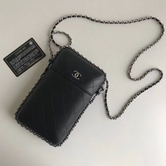 샤넬 18S/S 신상 휴대폰백 A15650 블랙 은장
