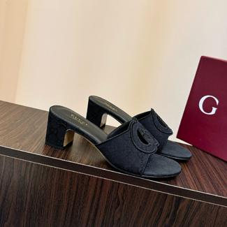 구찌 여성용 샌들 670543-11