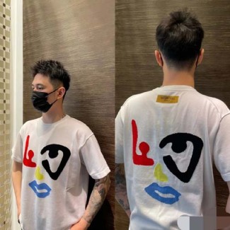 루이비통  남여공용 반팔  M10176-2