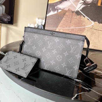 루이비통 가스통 웨어러블 월릿 M81018