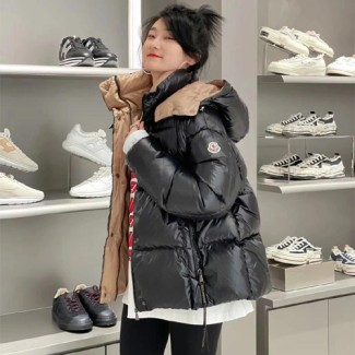 몽클레어 여성용 파라나 숏패딩 MC3651