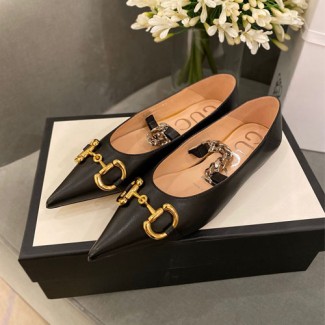 구찌 여성 홀스빗 가죽 플랫 슈즈 621161 블랙