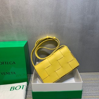 보테가 카세트 백 591970-2