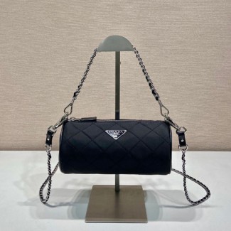 프라다 나일론 체인 숄더백 1NE546