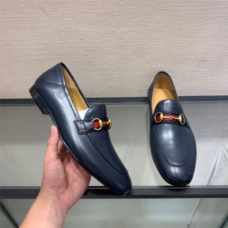 구찌 남성용 신상 구두 620246