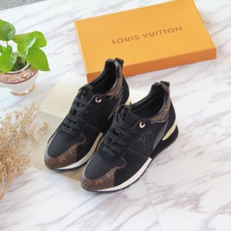 루이비통 런 어웨이 스니커즈 1A3RR4