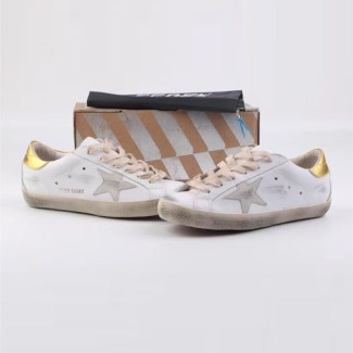 골든구스 남여공용 신상 스니커즈 G305973