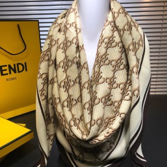펜디 신상 스카프 FD70219-1