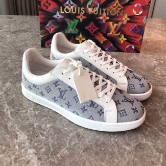 루이비통 남성용 신상 스니커즈 M0244