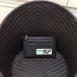 프라다 사피아노 신상 클러치백 2NG005 블랙