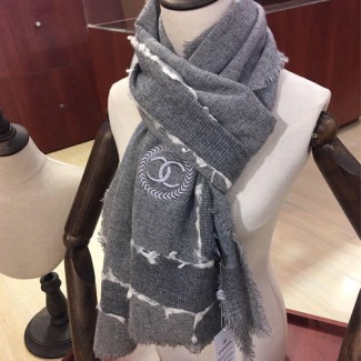 샤넬 신상 스카프 C3645