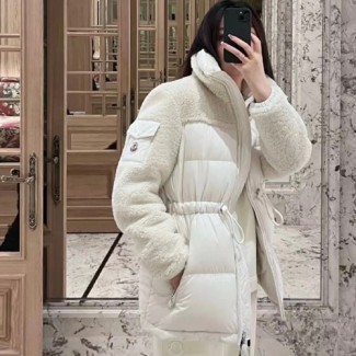 몽클레어 여성용 에스콧 패딩 MC3665